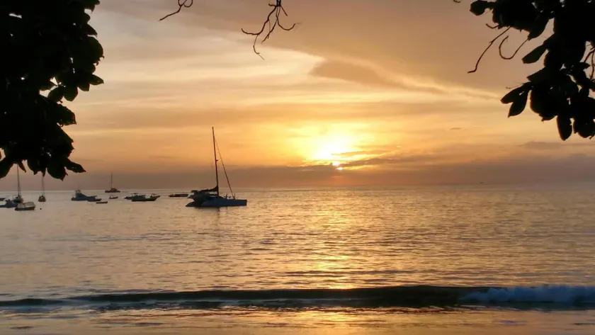 Across from Coco Beach! - Image 1