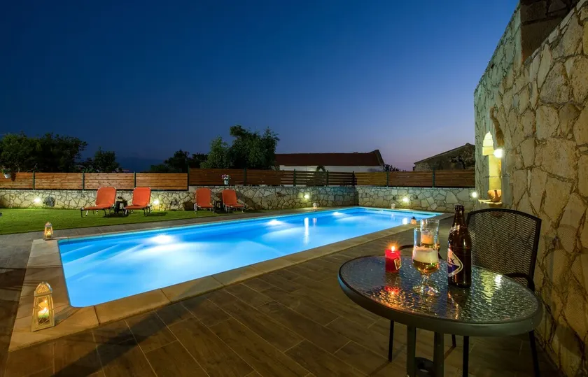 Skandalis Traditional Suites - Image 1