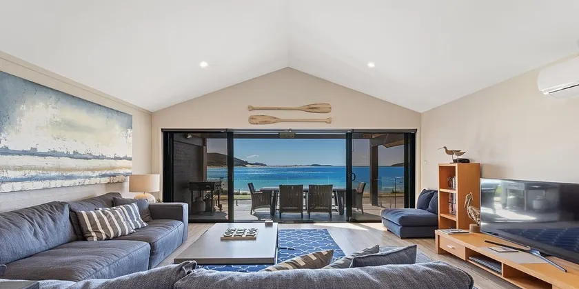Strandhaus 72A Marine Drive - Fingal Bay - Image 1
