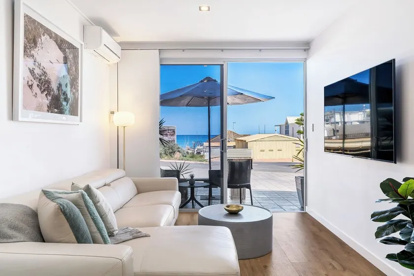 Bella Vista 2 Apartment (Seacliff) - Image 1