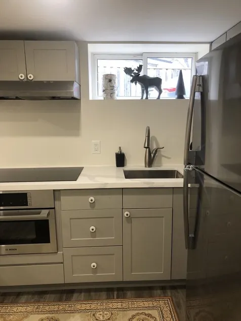 Private cozy basement apartment unit located in quite neighborhood - Image 1