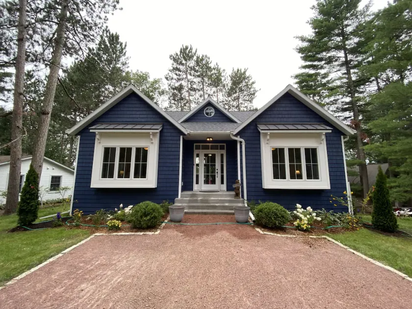 4 Soveværelse Cottage på Silver Lake i Fox Tail Bay - Image 1