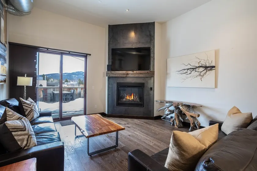 Condo w/private hot tub & rooftop deck close to Glacier National Park - Downtown Penthouse - Image 1