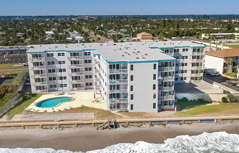 Ocean Side Dreams - Image 1