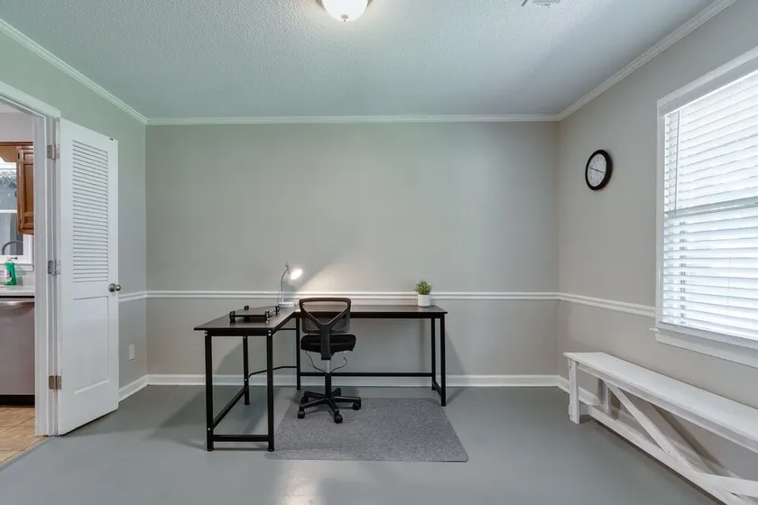 SOUTHAVEN- Full Amenities Home Close to Everything - Image 1