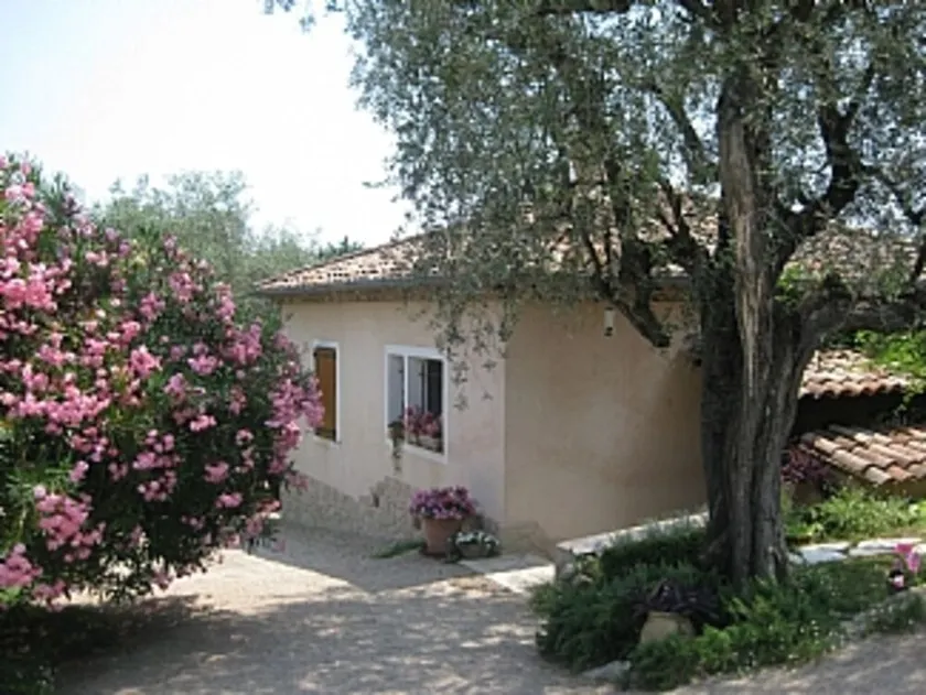 Villa Cottage Na propriedade com piscina 13x 5m perto de Valbonne - Image 1