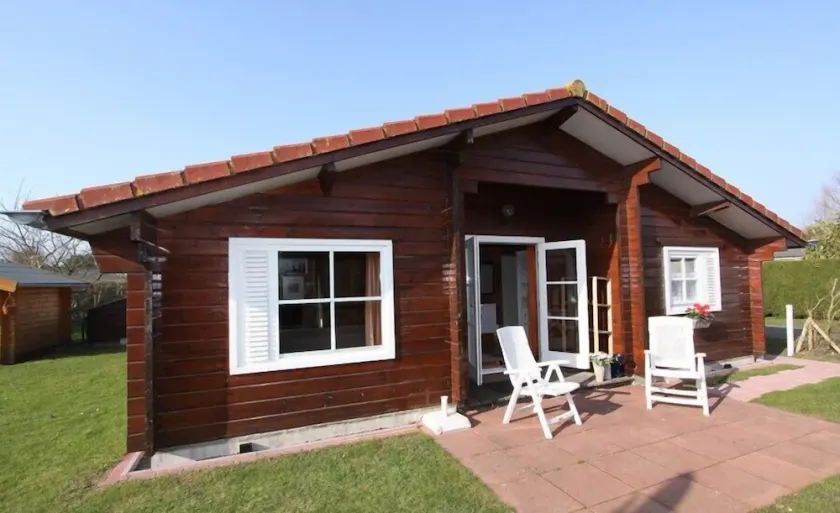 Beachpark 42 træhytte ideelt til en strandferie - Image 1