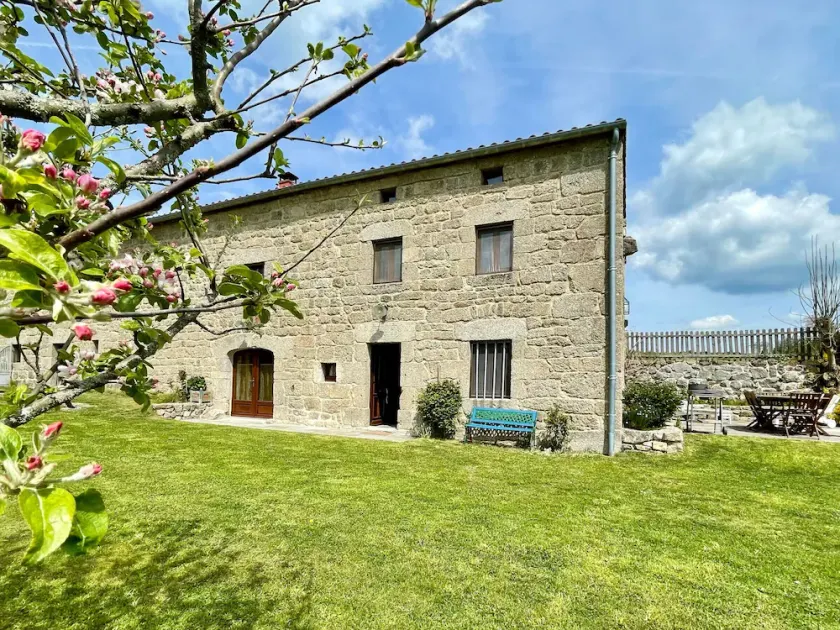 Charming 19th-Century Farmhouse near Saugues - Stunning Views, Modern Comforts & Baby-Friendly - Image 1