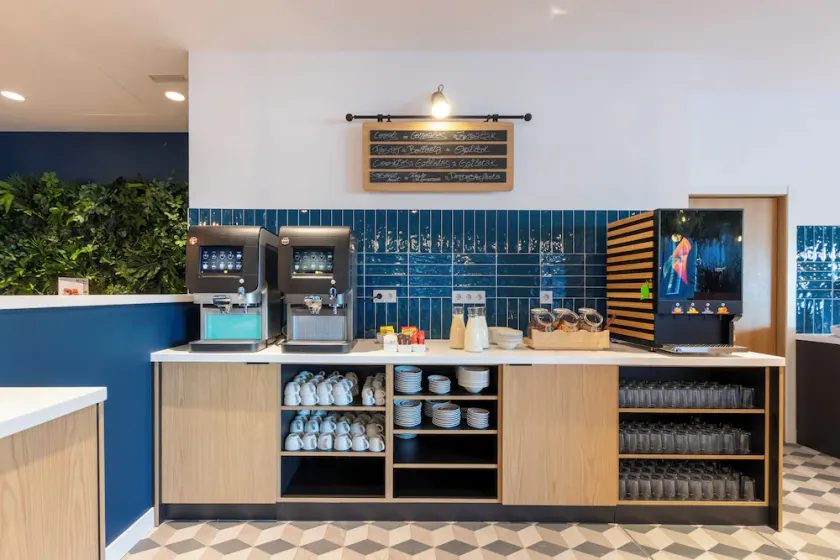 Travelodge Bilbao Sestao - Image 1