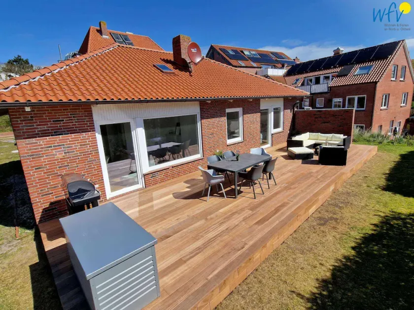 A bungalow with a sea breeze - vacation and work a pleasure! - Image 1