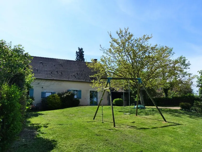 Charming countryside cottage in nature - Image 1