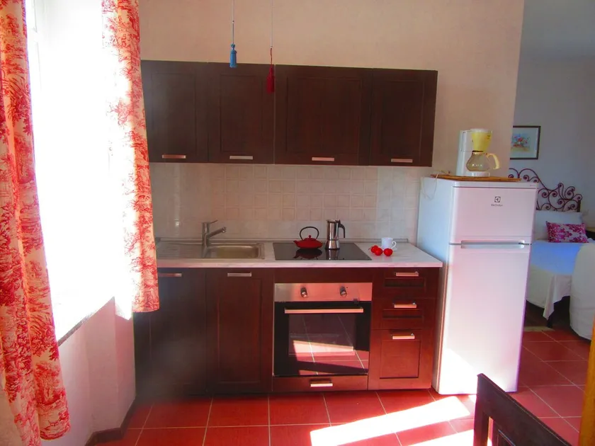 Boutique Studio Apartment en Roero Wine Area de Piedmont, cerca de Asti y Alba. - Image 1