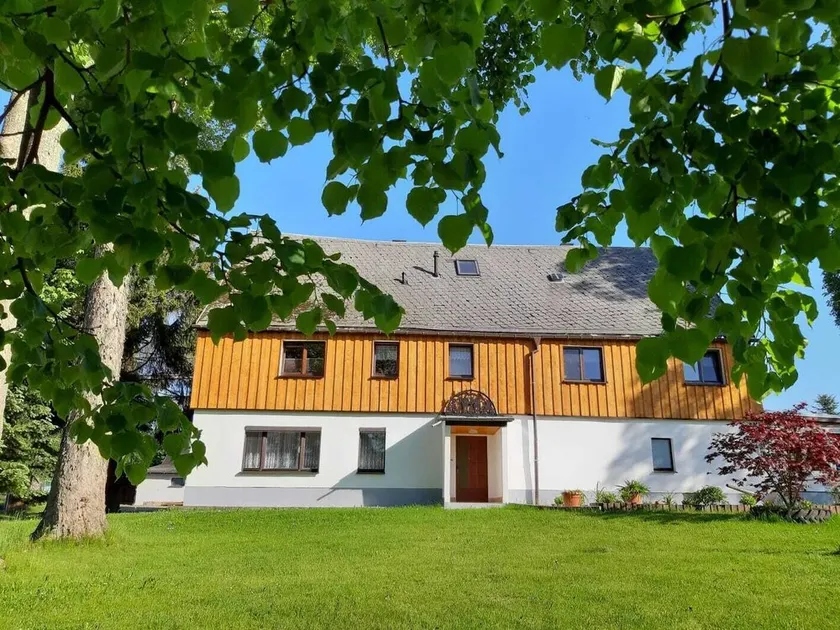 Familienfreundliche Ferienwohnung mit Steinbergblick - Image 1