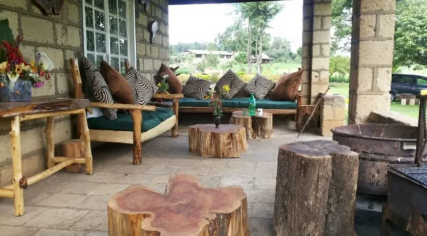 En-Korika Cedar Valley Guesthouse - Image 1