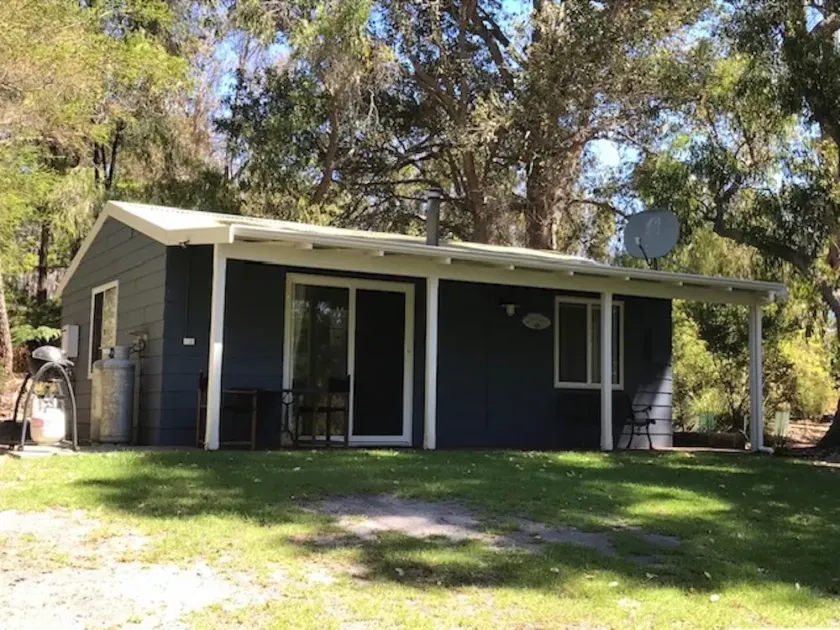 Tea Tree Cottage Close to Greens Pool and the Bibbulmun and Munda Biddi Tracks. - Image 1
