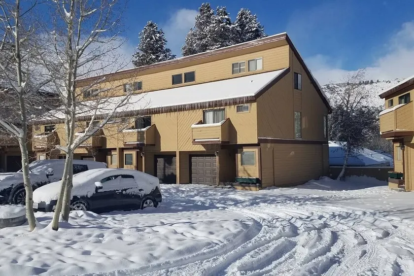 Juni Lake Home med utsikt - 2bd / 2ba + loft - Image 1