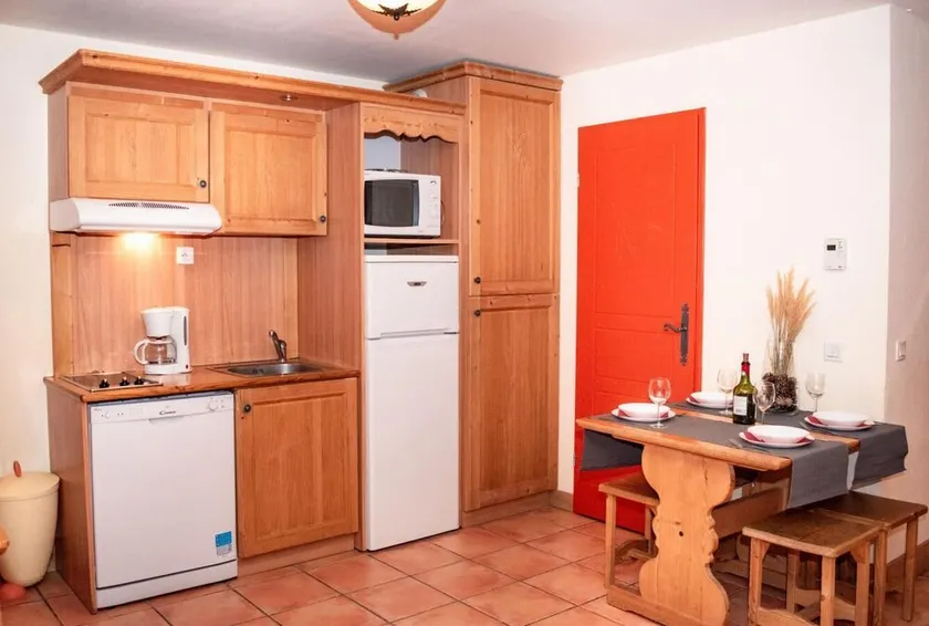 1st floor, balcony, parking, tv, ski locker, 24m², Pra Loup - Image 1
