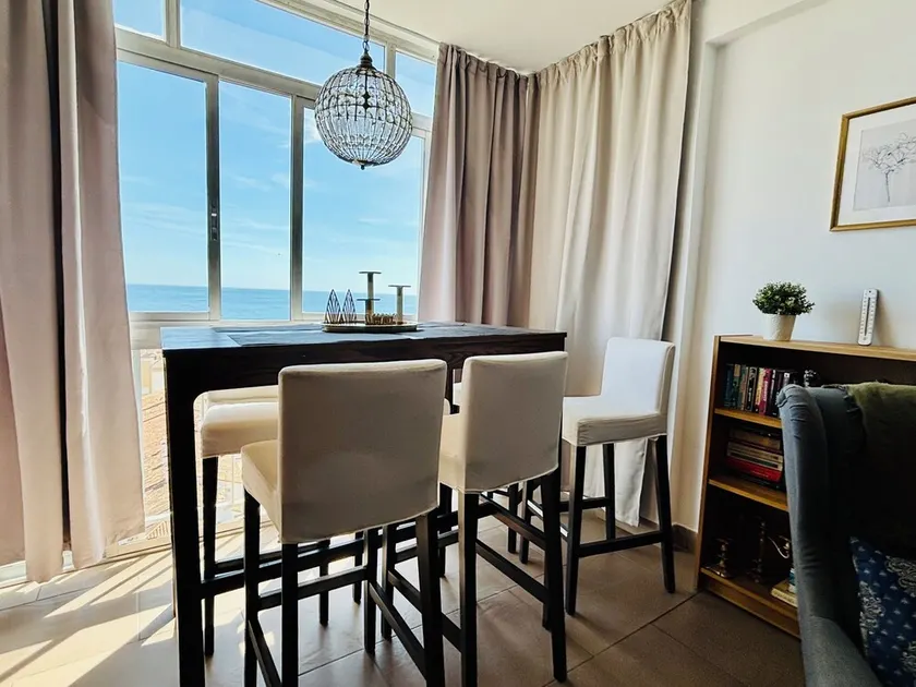 Schöne und komfortable Wohnung mit Aussicht. Der Zugang zu Pool, Tennis und Paddle-Platz - Image 1