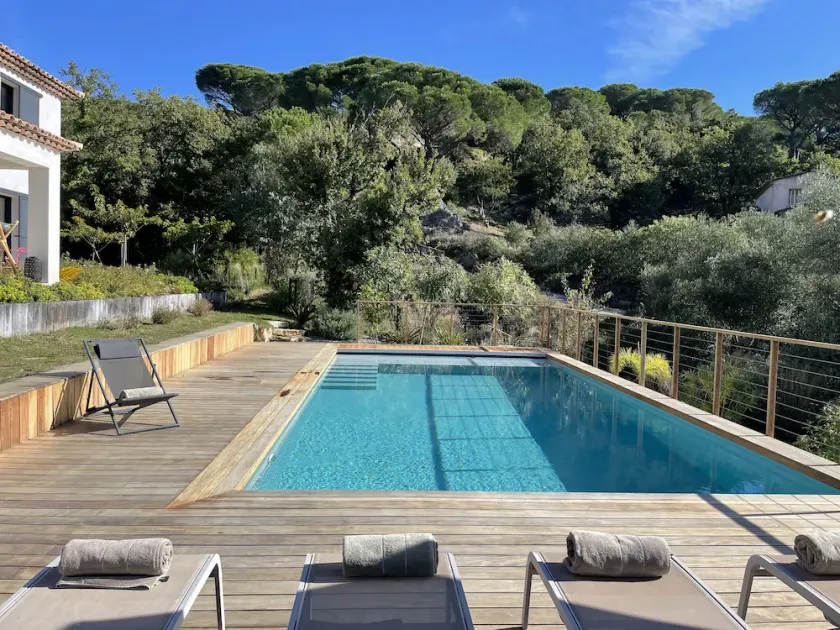 Villa Moderne à 10 Minutes de la Plage - Image 1