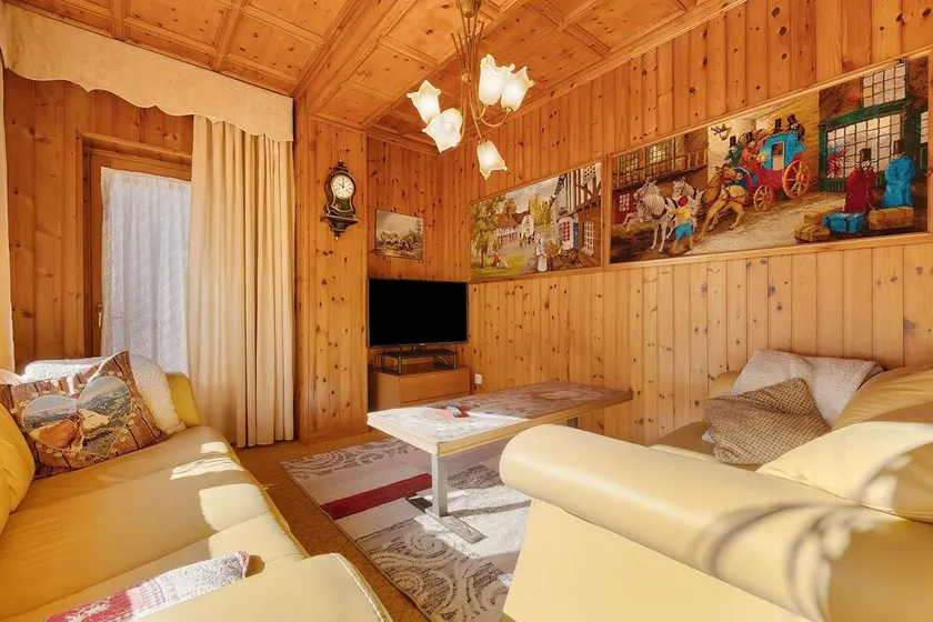 Appartement « La Casa Di Nonna Elena » avec vue montagne, jardin privé et Wi-Fi - Image 1