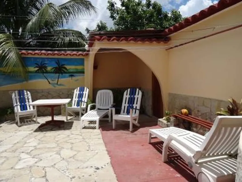 La Roca - Image 1