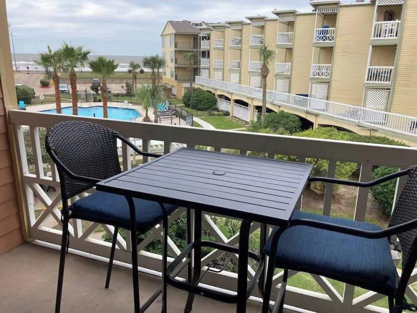 Gulf Sunshine @ Victorian: NEW KITCHEN, Pool & Gulf Views - Image 1