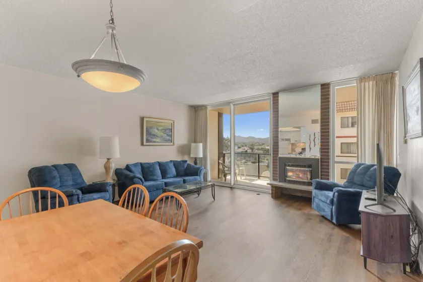 Sand & Sea (310) Driftwood - Oceanfront Pet Friendly - Image 1