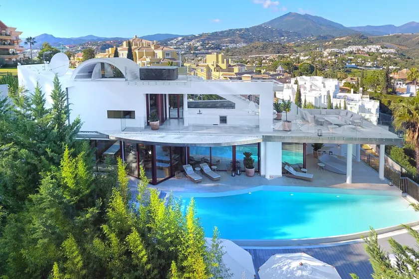 White House Nueva Andalucia - Marbella - Image 1