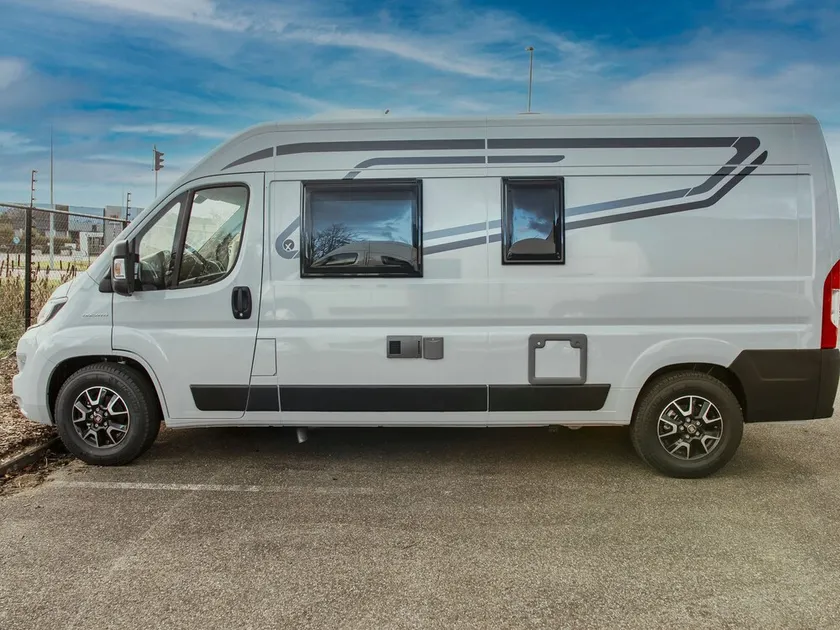 Ody Van: Comfortable and reliable, Ody is your road companion - Image 1