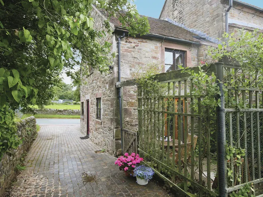Gable Cottage - E3386 - Image 1