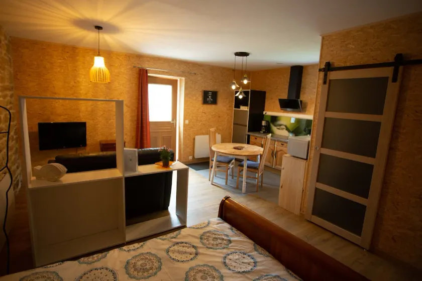 Studio de Charme au Centre Bretagne Pour 2 Personnes - Image 1