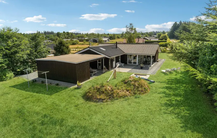 Spacious Holiday Home in Fjerritslev near Sea - Image 1