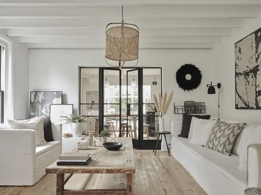 Large Georgian House by West Wittering beach.  Interiors by Design Vintage. - Image 1