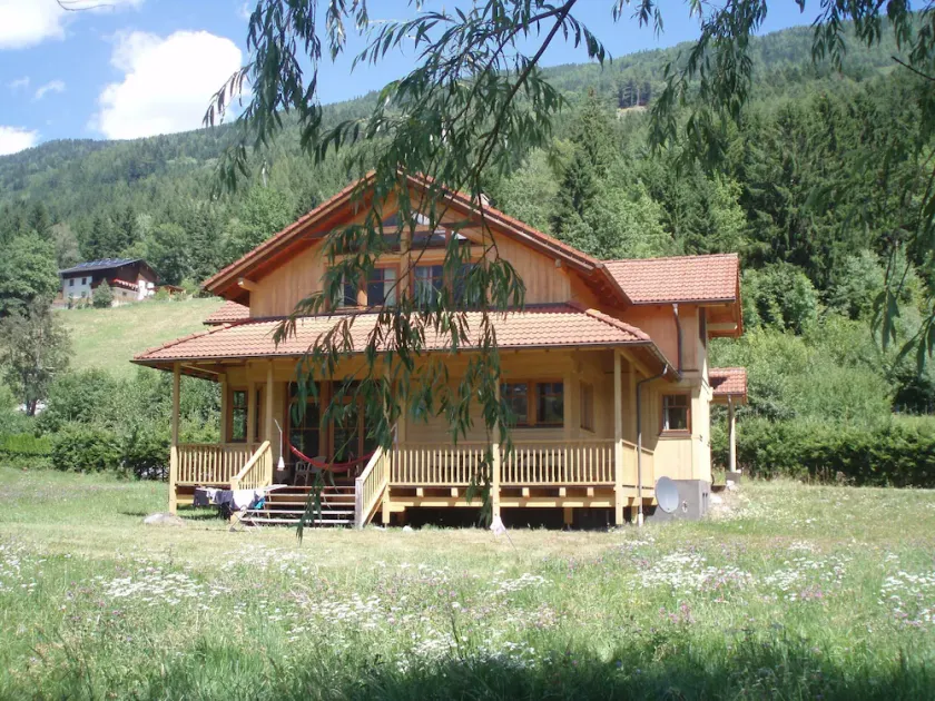The comfortable wooden house in the beautiful Malta Valley offers a mountain and nature experience - Image 1