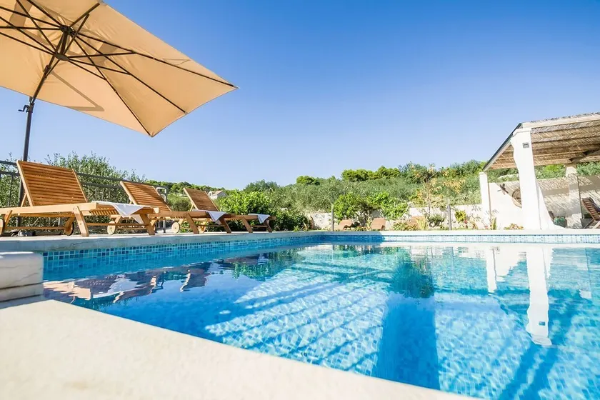 Villa Podelina - Four Bedroom Villa, Sleeps 10 - Image 1