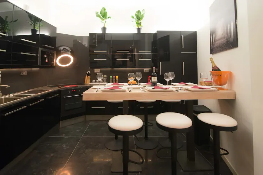 City house 4 bedrooms - Image 1