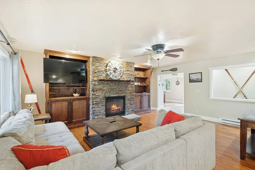 Family friendly house in Many Lakes with Hot Tub - Image 1