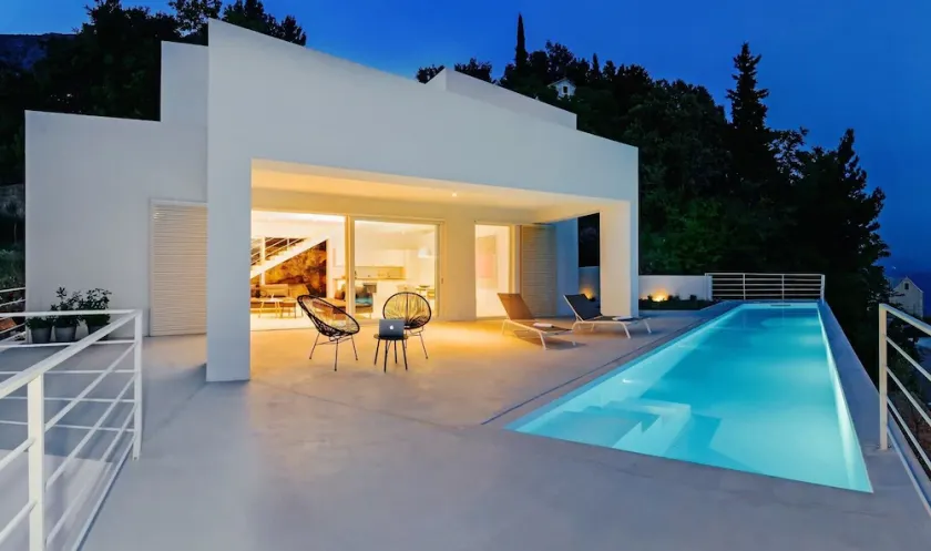Villa V - private pool, special location & surroundings - Image 1