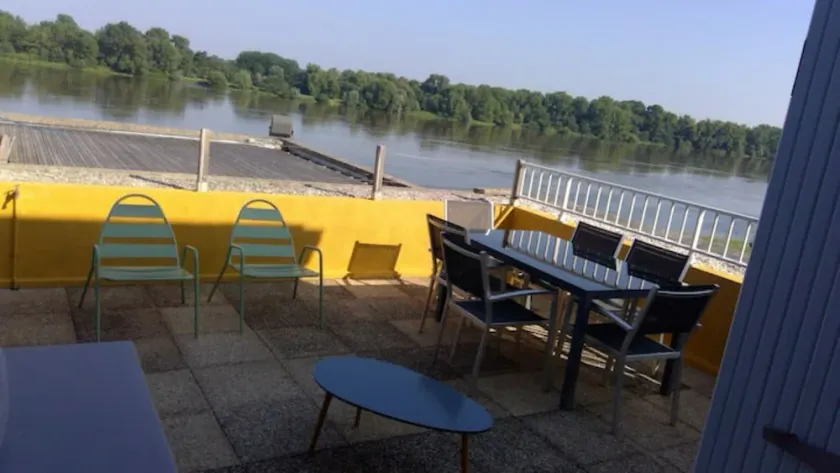 Wohnung mit Terrasse und Blick auf die Loire - Image 1