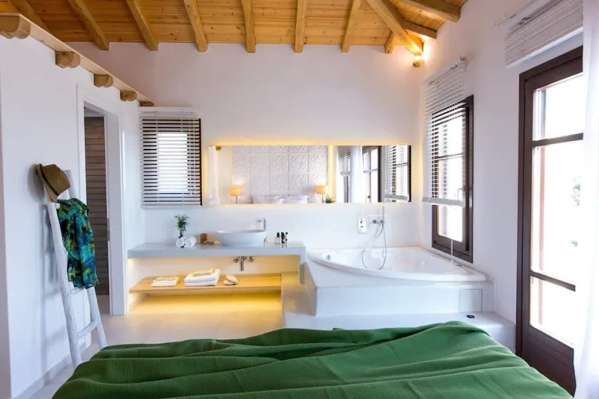Luxury two bedroom villa in skiathos with private pool and outstanding sea view - Image 1