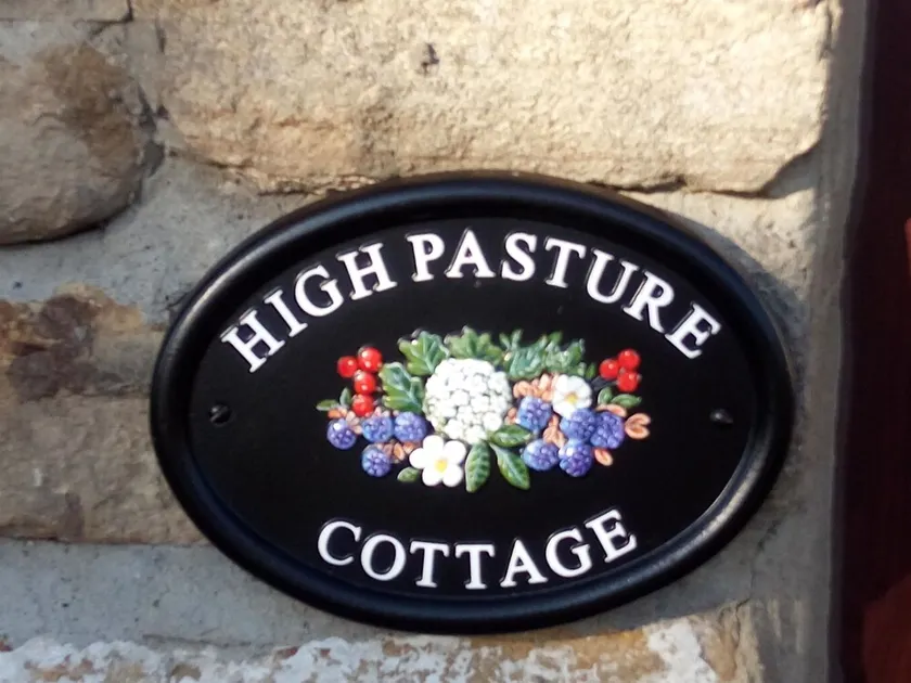 Gorgeous cottage in rural idyl, sleeps 4 - Image 1