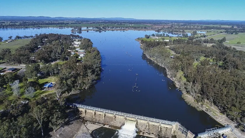 Nagambie / Goulburn Weir River Cottage - Image 1