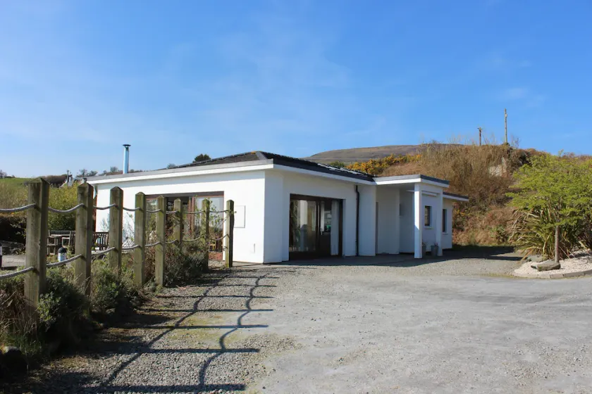 Tara's House. Contemporary luxury house, fabulous sea views on Wild Atlantic Way - Image 1