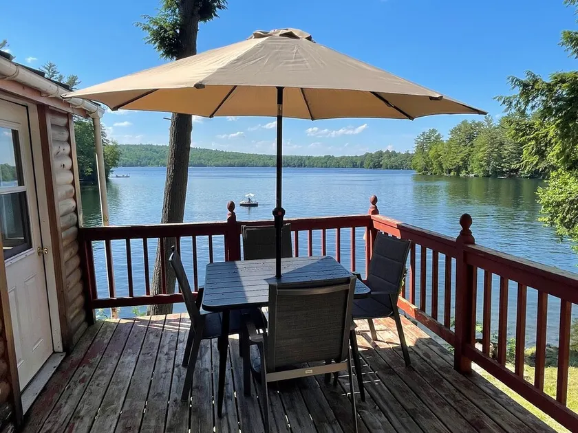 Cozy Maine Lakefront Cabin near Colby College - Image 1