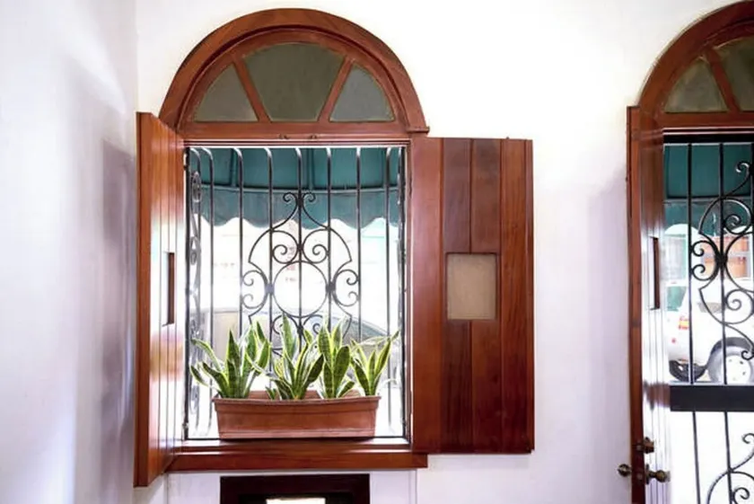 GRATA Colonial Rooms 4 Bdrs in Historical Center - Image 1