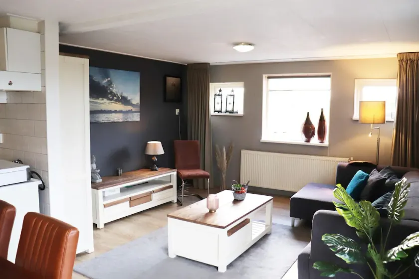 Holiday Home in Donkerbroek near Forest Trails - Image 1