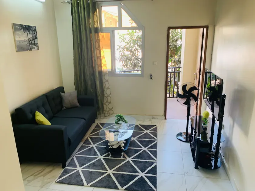 3 room furnished apartment - Image 1