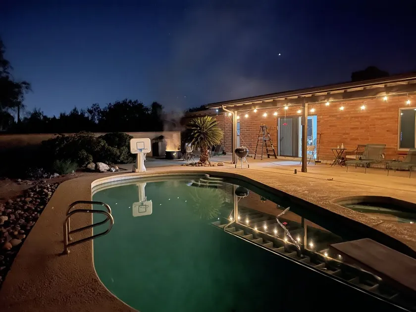 🌵 Tucson Desert Oasis – 6BR-5BA Home near Golf Courses, University & Shopping - Image 1