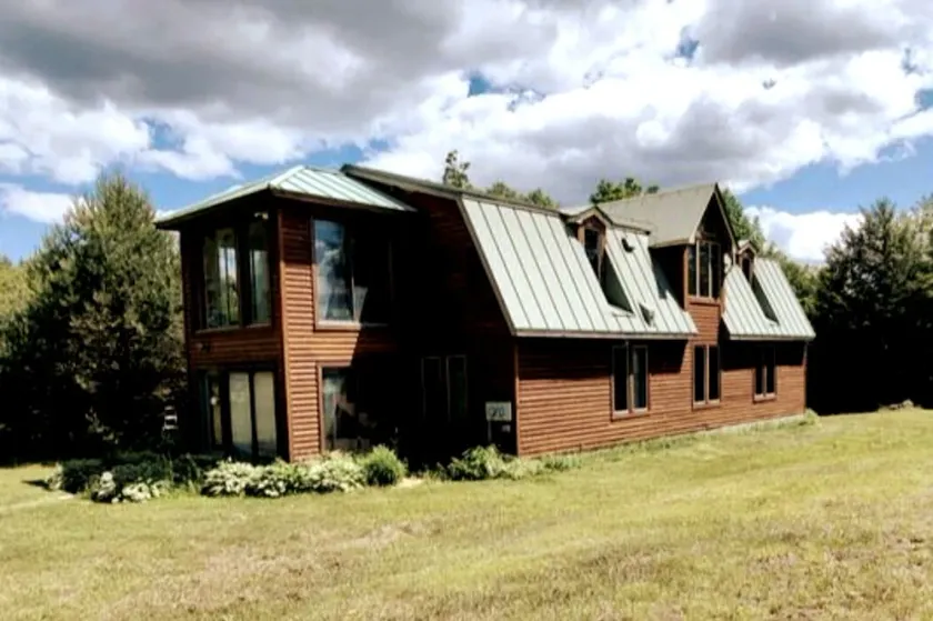 Peaceful Vermont Getaway with Gorgeous Views! - Image 1