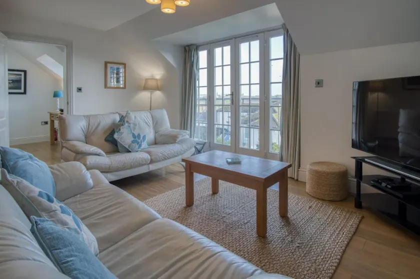 Bayview 2 - 2 Bedroom Apartment - Penally - Image 1